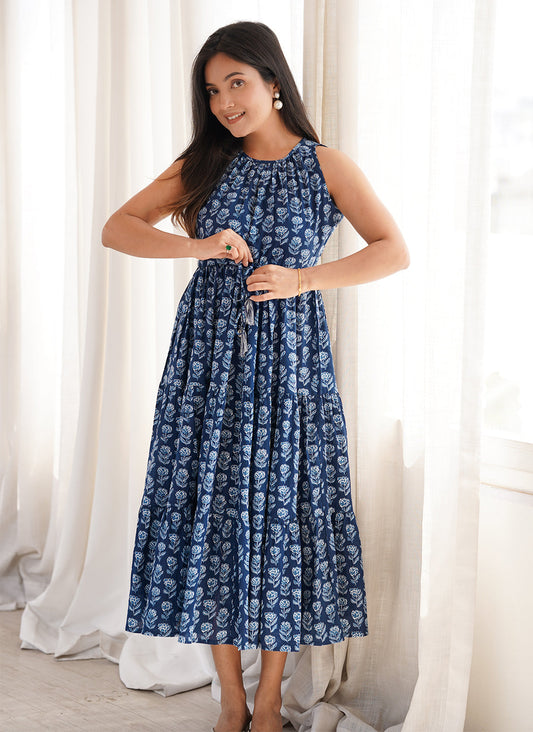 Janasya Women's Indigo Pure Cotton Floral Printed Tiered Dress