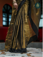 Mul Cotton Saree With Tissue - Aura