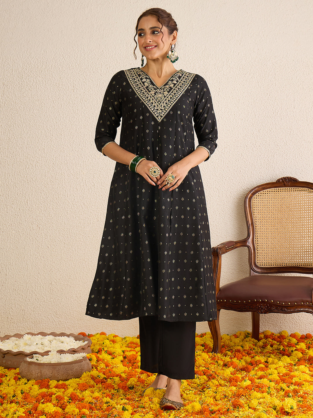 Janasya Women's Black Silk Blend Zari Yoke Embroidered Gold Foil Printed Anarkali Kurta Set