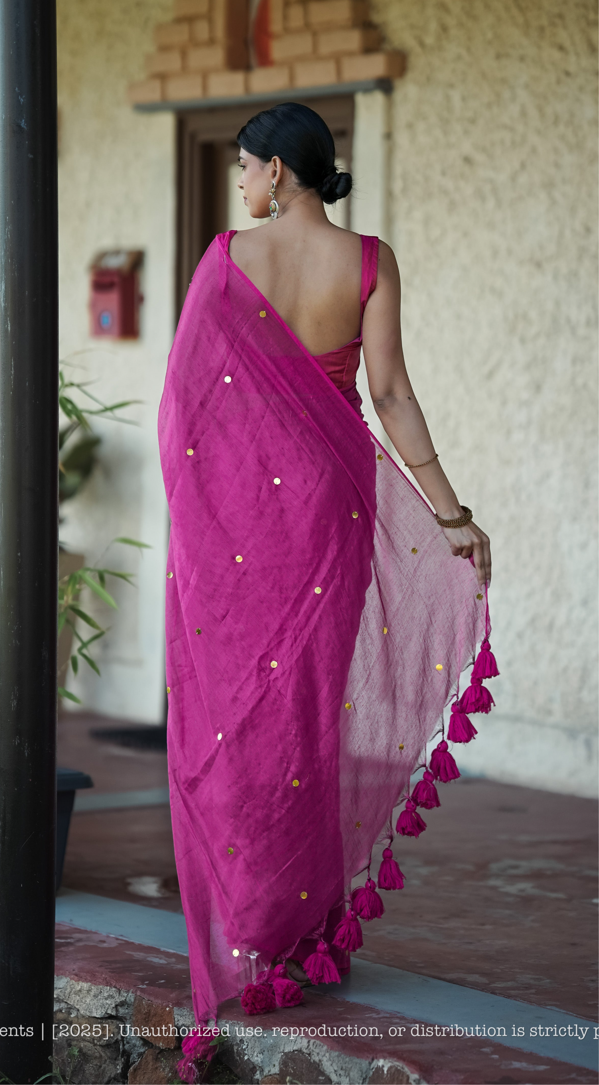 Mul Cotton Saree With Tissue - Ruby Whisper