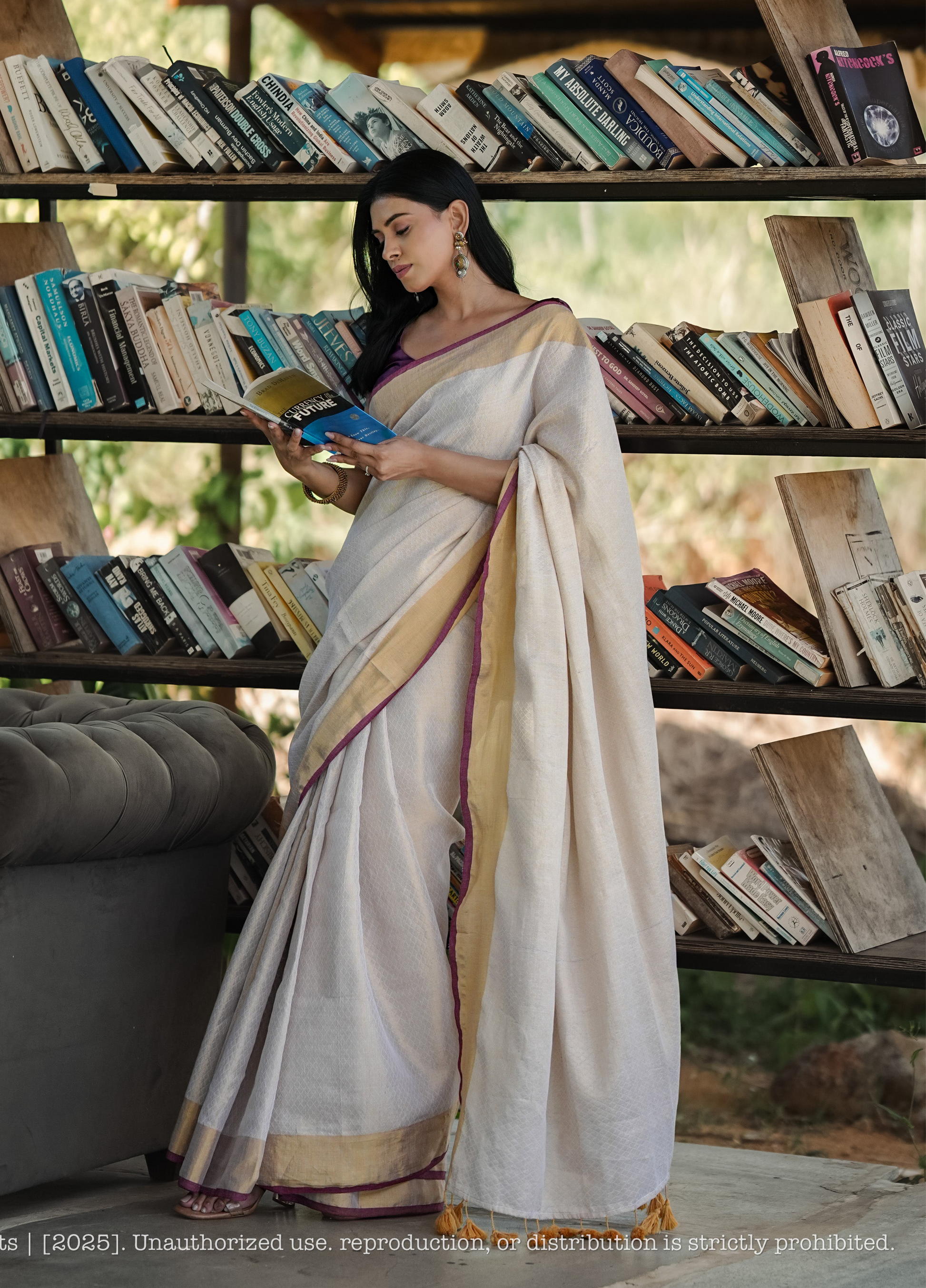 Mul Cotton Zari Jaal Saree Noor Pearl