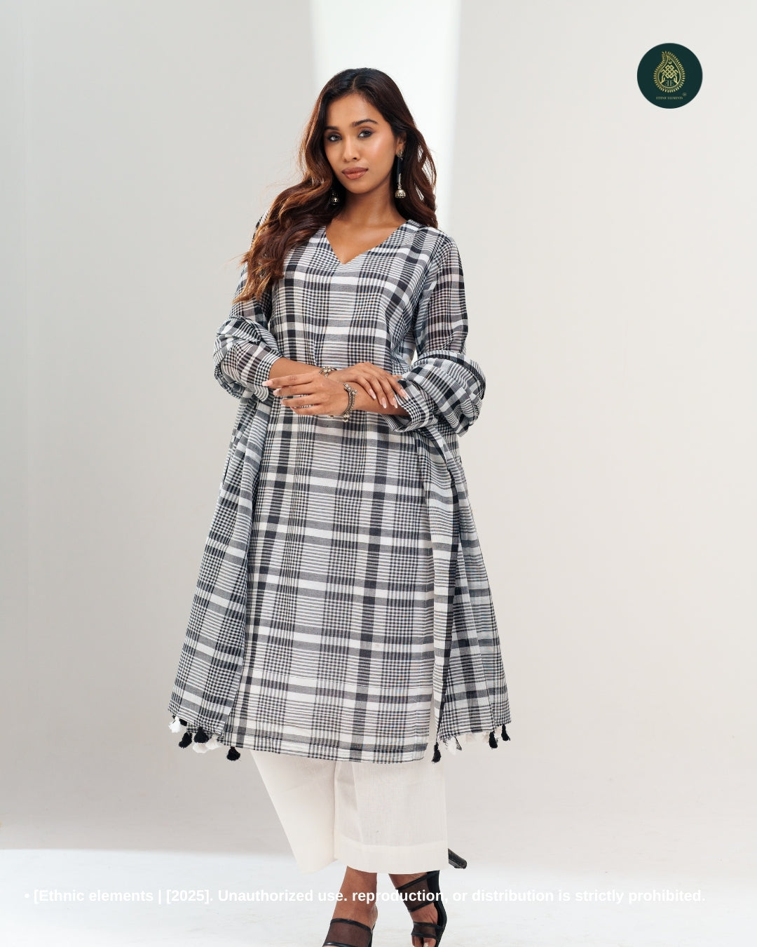 Stitched 3Pc Cotton Suit Set Grayscale Grace Checks