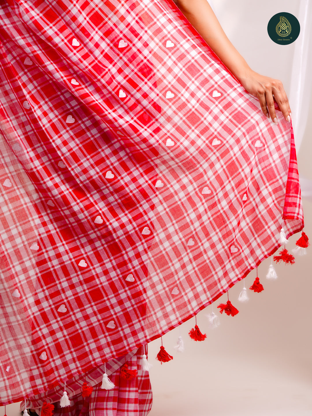 Checks Heart Mulmul Cotton Saree -  Handpainted