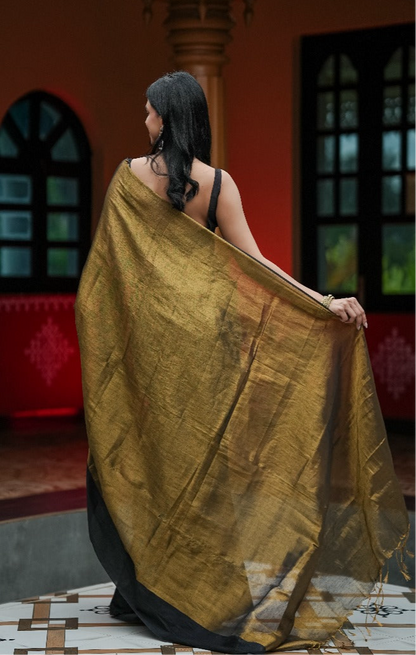 Mul Cotton Saree With Tissue - Aura