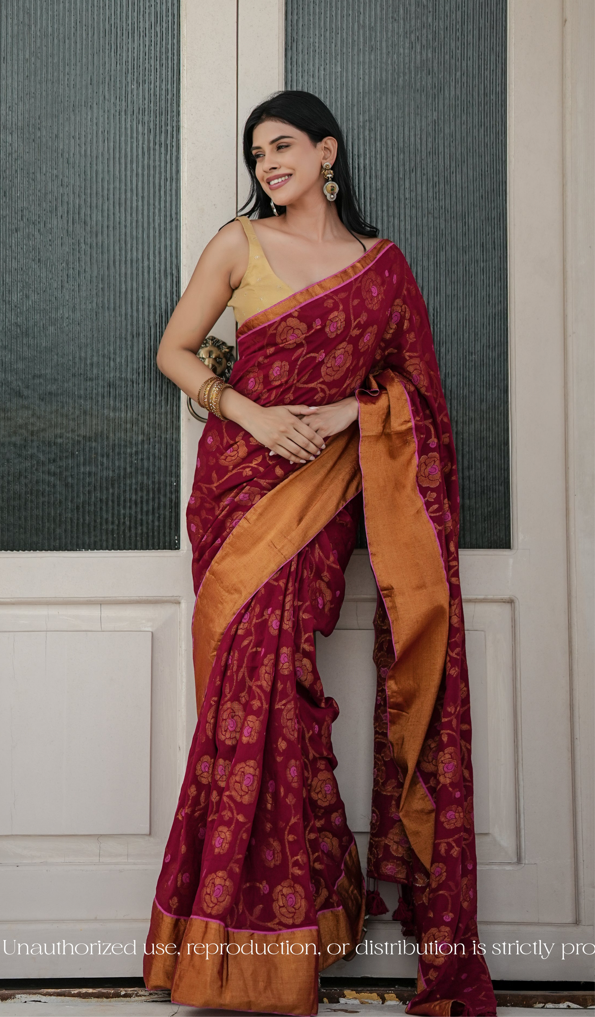 Mul Cotton With Zari Floral Jaal Saree - Gulbahar