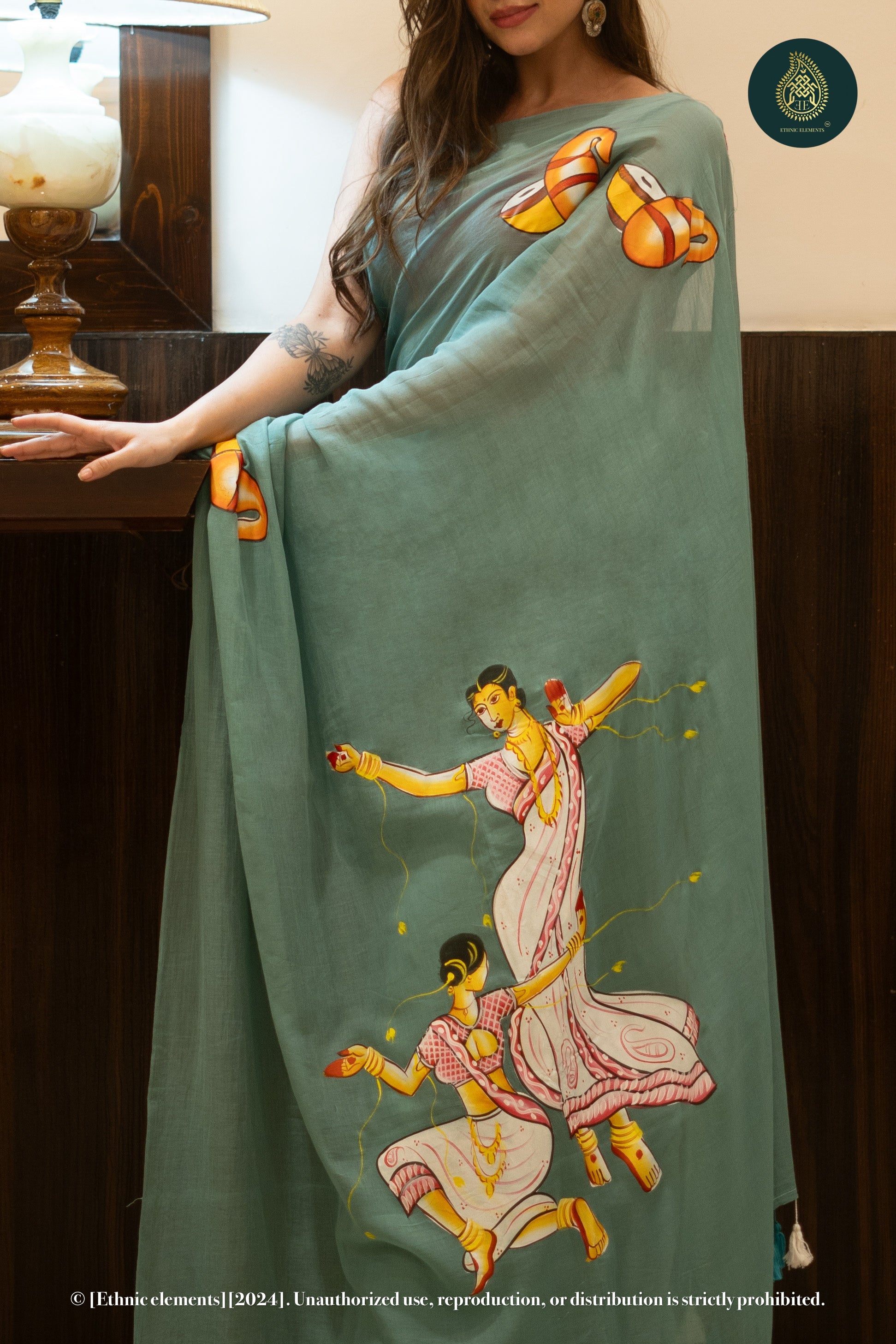 Mermaid'S Dream Hand Painted Mul Cotton Saree