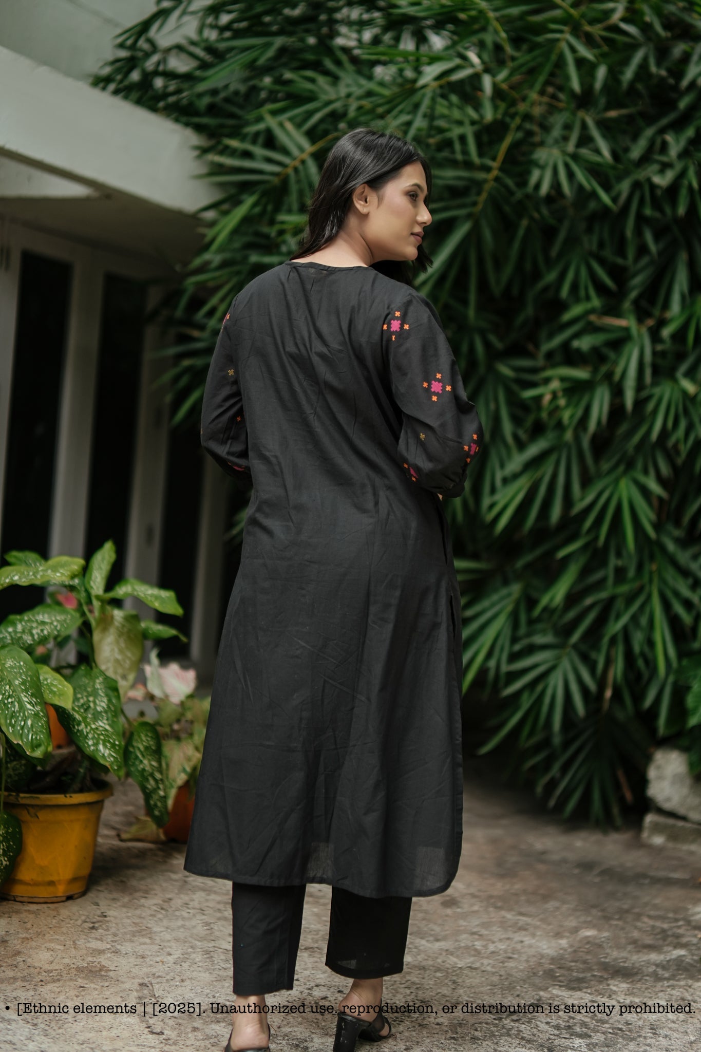 Black Stitched 2Pcs Handloom Cotton Set - Raag