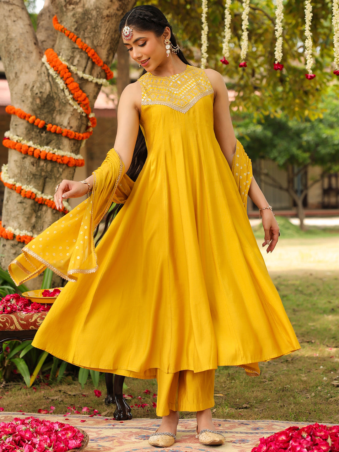 Janasya Women Yellow Chanderi Silk Embellished Anarkali Kurta Set With Dupatta