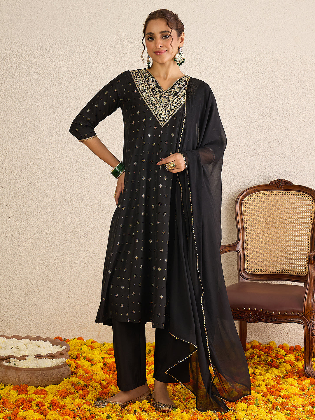 Janasya Women's Black Silk Blend Zari Yoke Embroidered Gold Foil Printed Anarkali Kurta Set