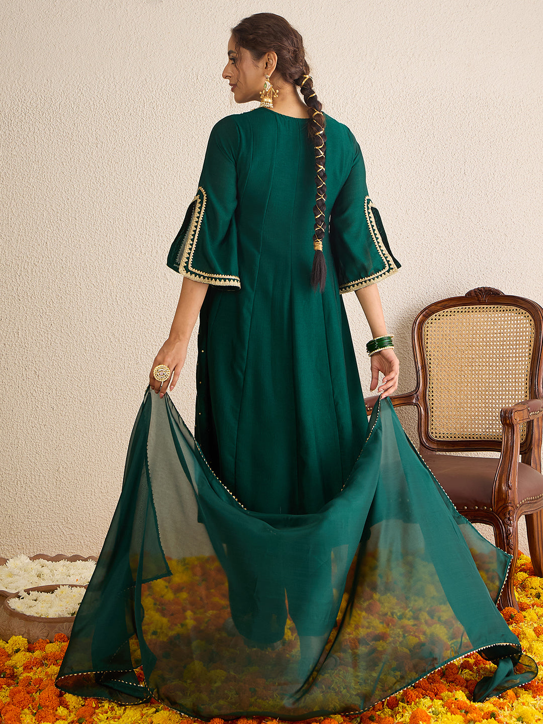 Janasya Women's Dark Green Silk Blend Floral Zari Embroidered Anarkali Kurta Set