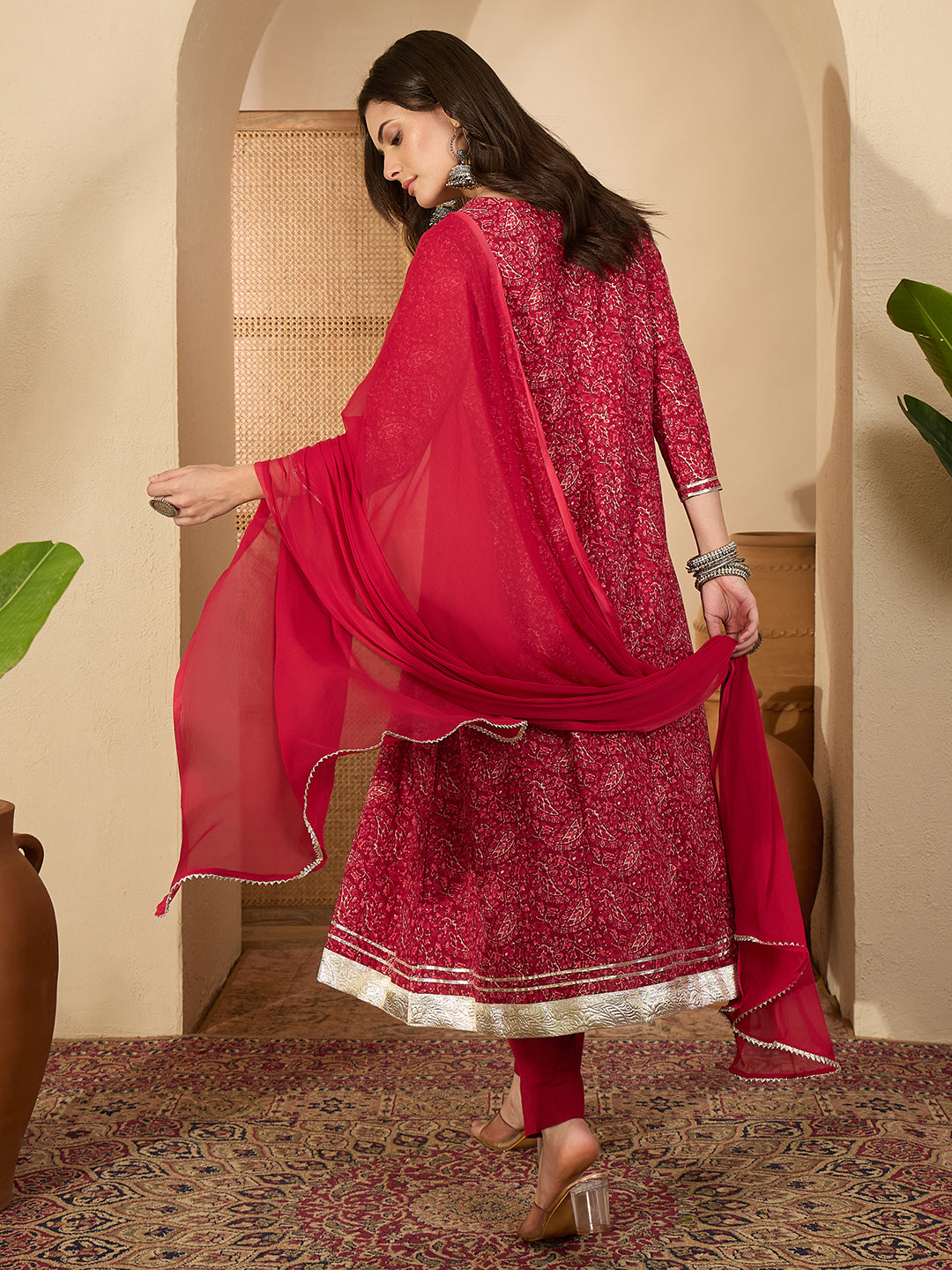 Janasya Women's Ruby Pink Pure Cotton Floral Printed Yoke Embroidered Anarkali Kurta Set