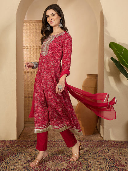 Janasya Women's Ruby Pink Pure Cotton Floral Printed Yoke Embroidered Anarkali Kurta Set