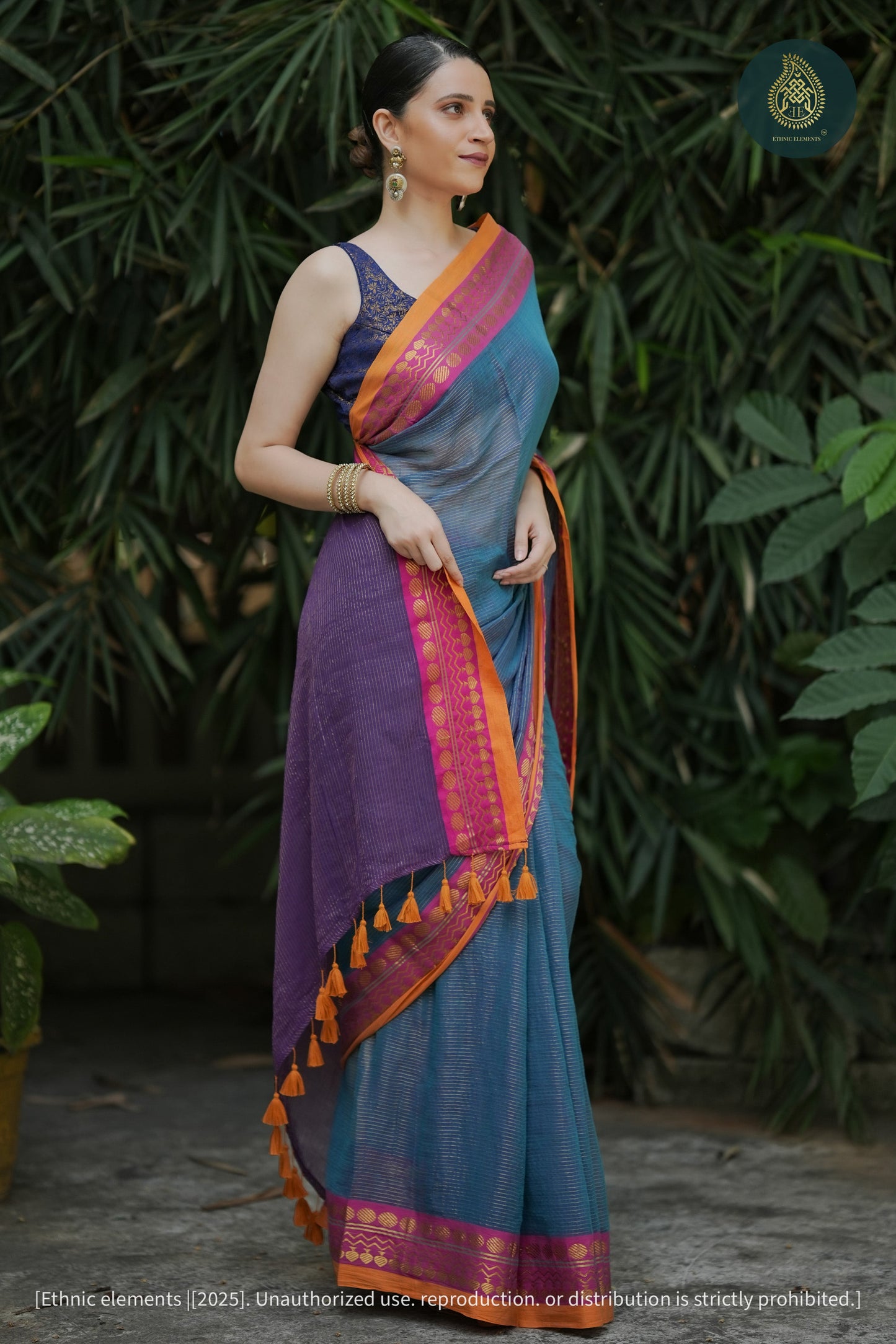 Neel Rang Handwoven Mul Cotton Zari Weave Saree