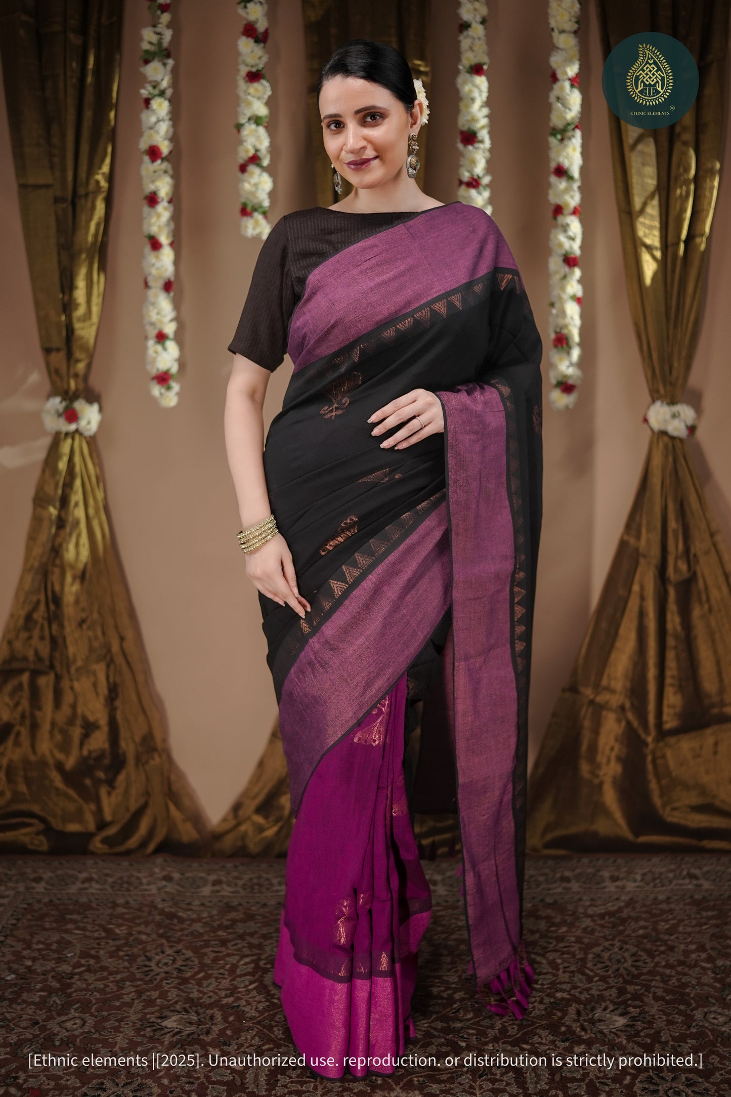 Kaashvi Handwoven Mul Cotton Zari Weaved Saree