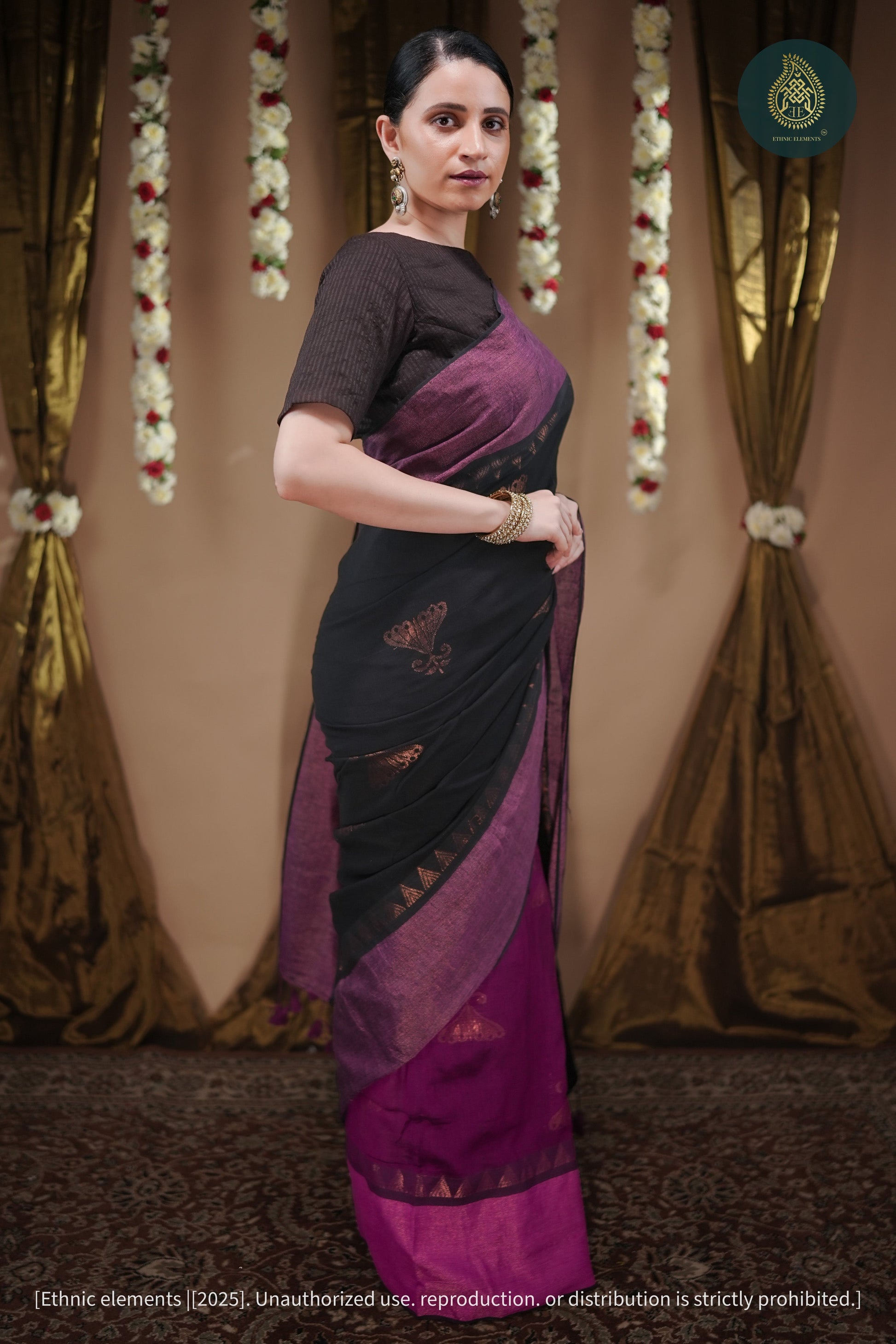Kaashvi Handwoven Mul Cotton Zari Weaved Saree