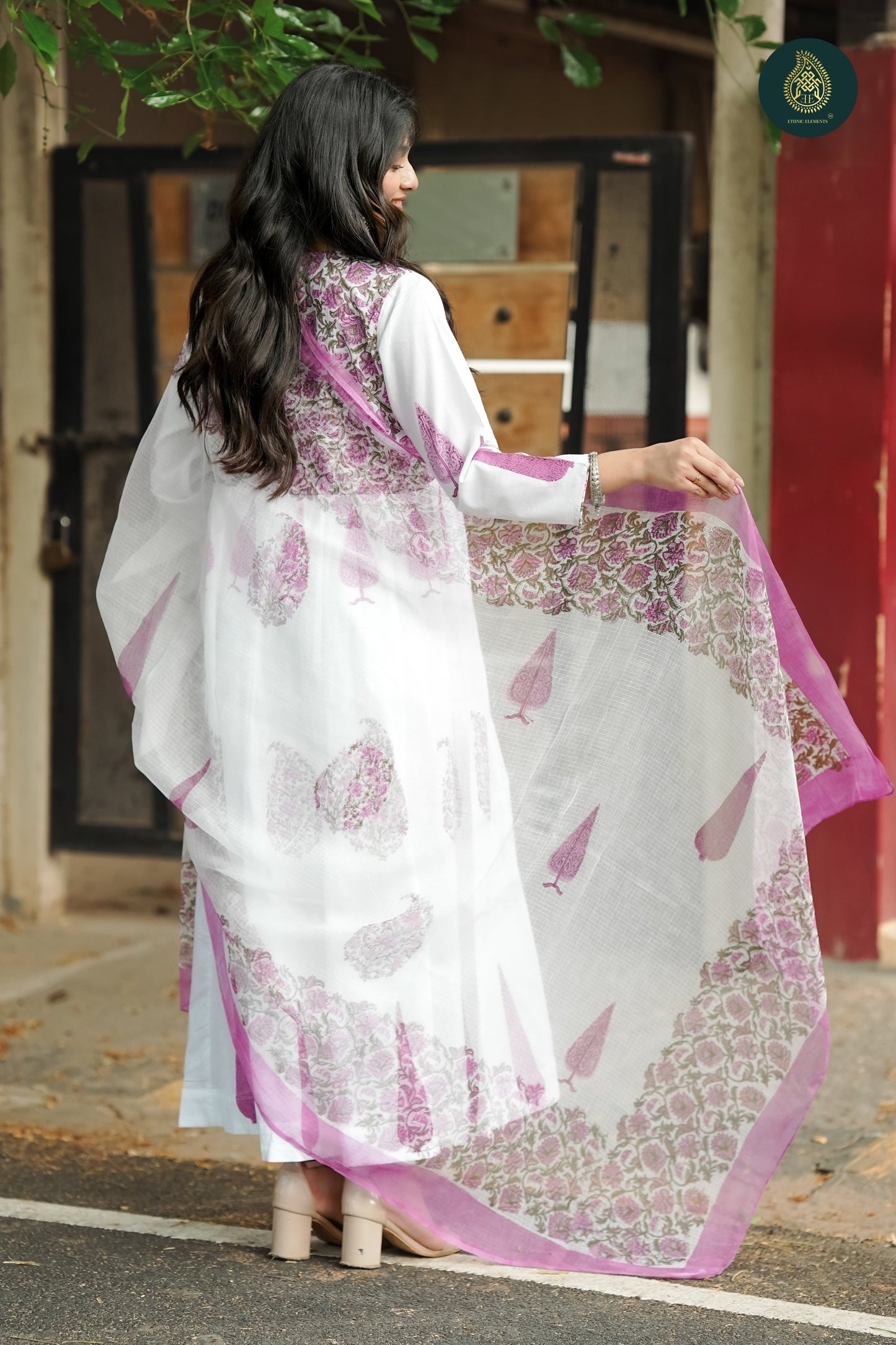 Mughal Galiyar- Handblockprint Cotton 3pc Stitched Suit Set