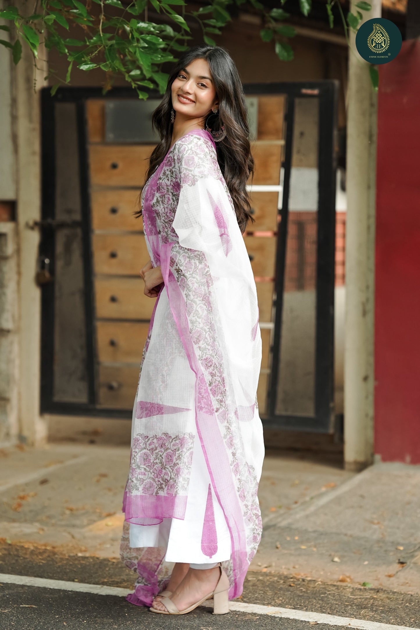 Mughal Galiyar- Handblockprint Cotton 3pc Stitched Suit Set