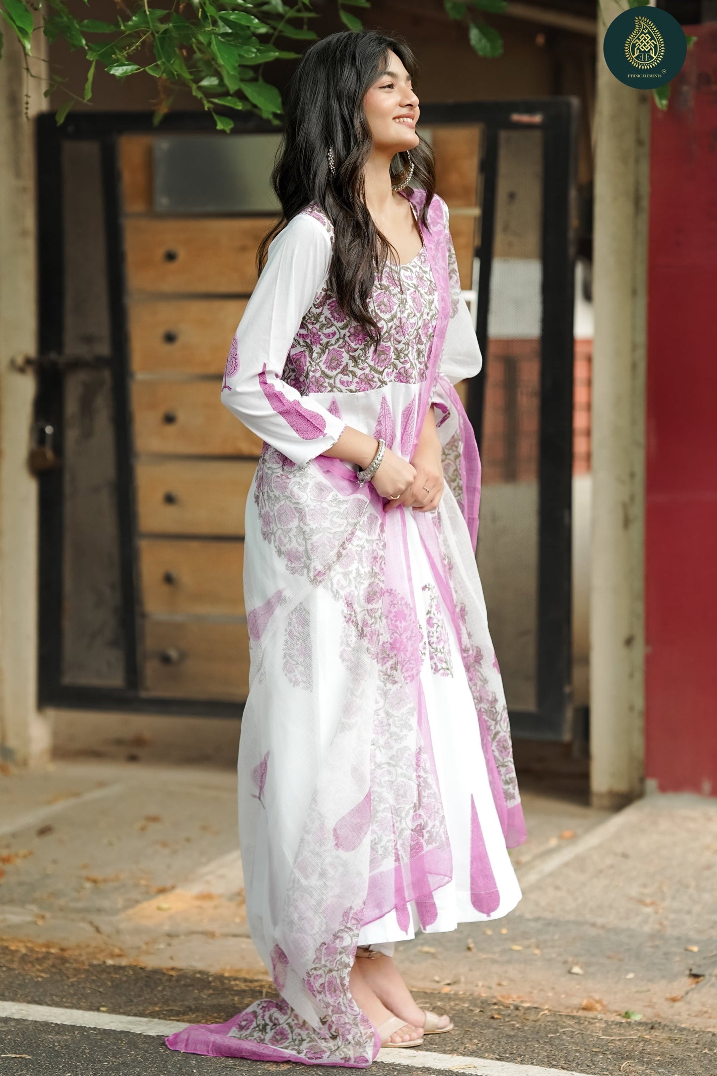 Mughal Galiyar- Handblockprint Cotton 3pc Stitched Suit Set