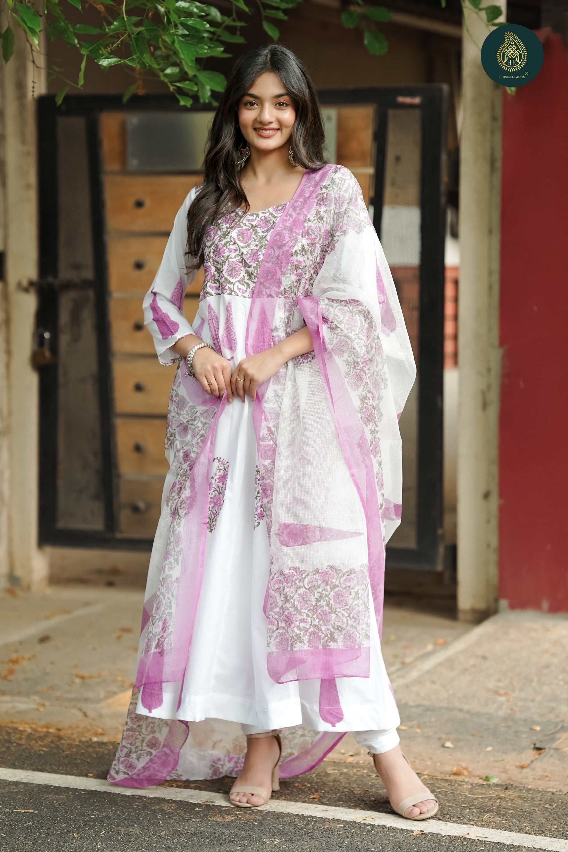Mughal Galiyar- Handblockprint Cotton 3pc Stitched Suit Set