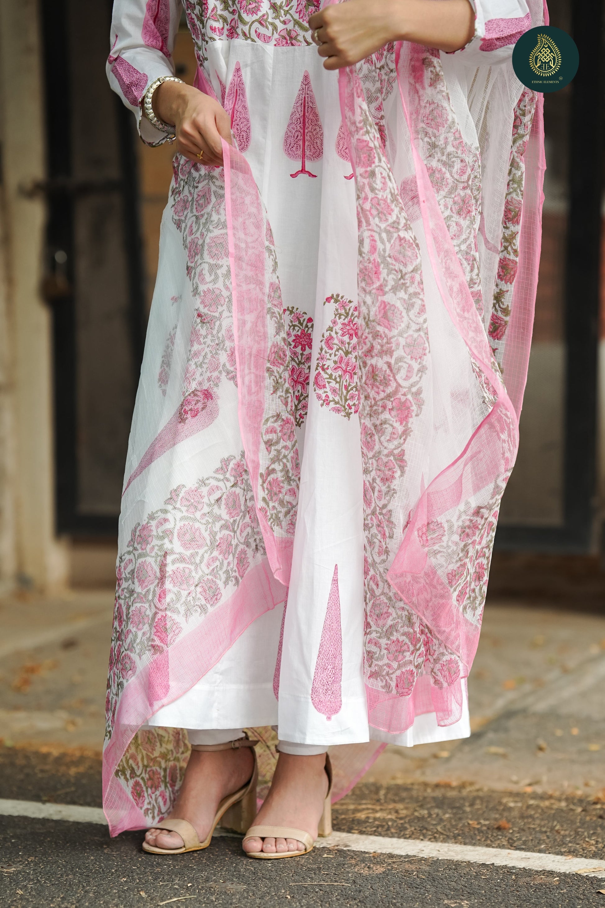 Mughal Rivayat - Handblock Cotton 3Pc stitched Suit Set