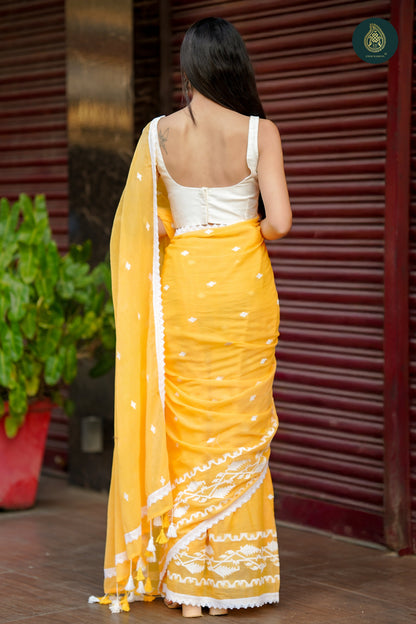 Aamras Jamdani Embriodery Mul Cotton Saree With Crochet Lace