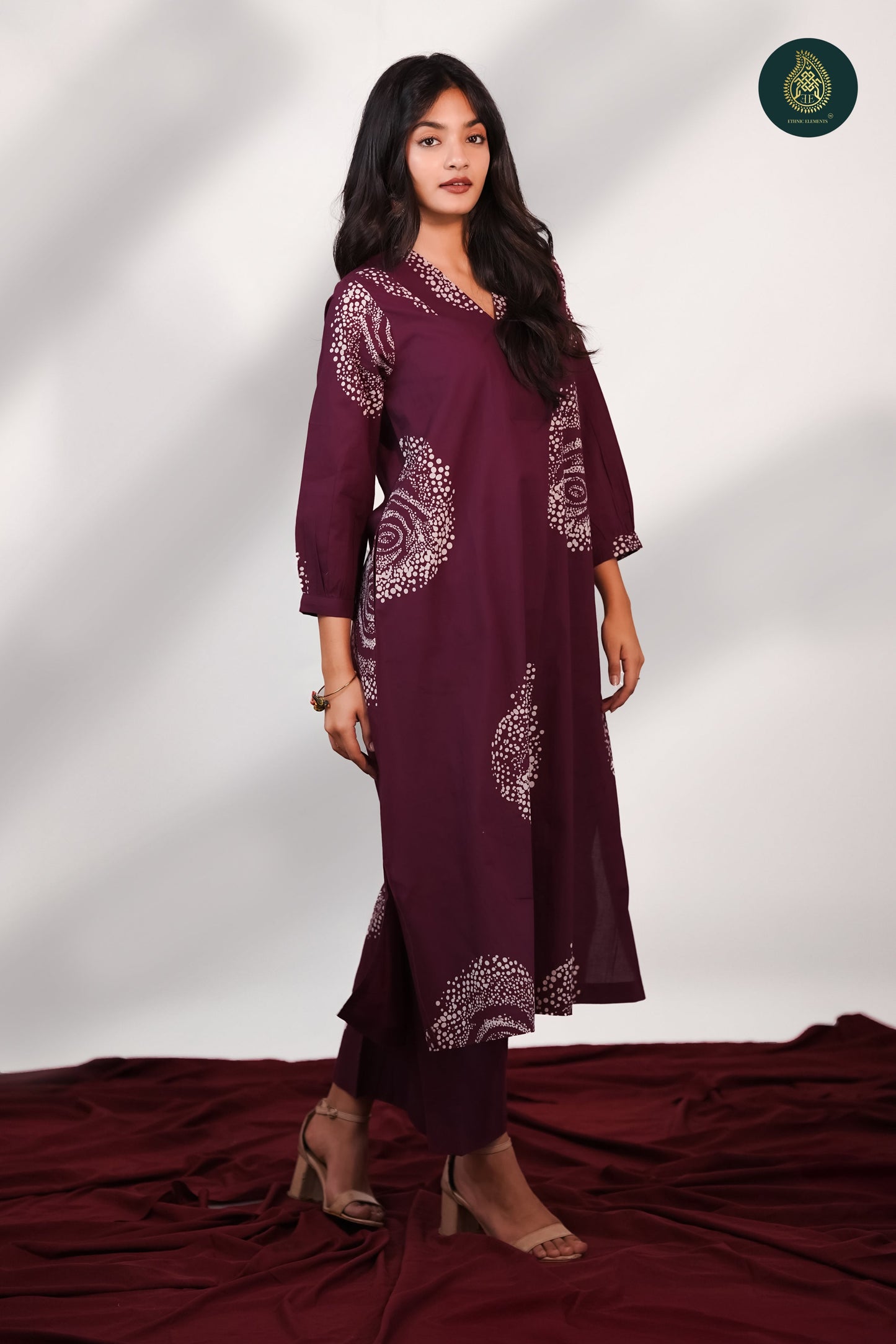 Redwine - Abstract Printed 2Pc Stitched Suit Set