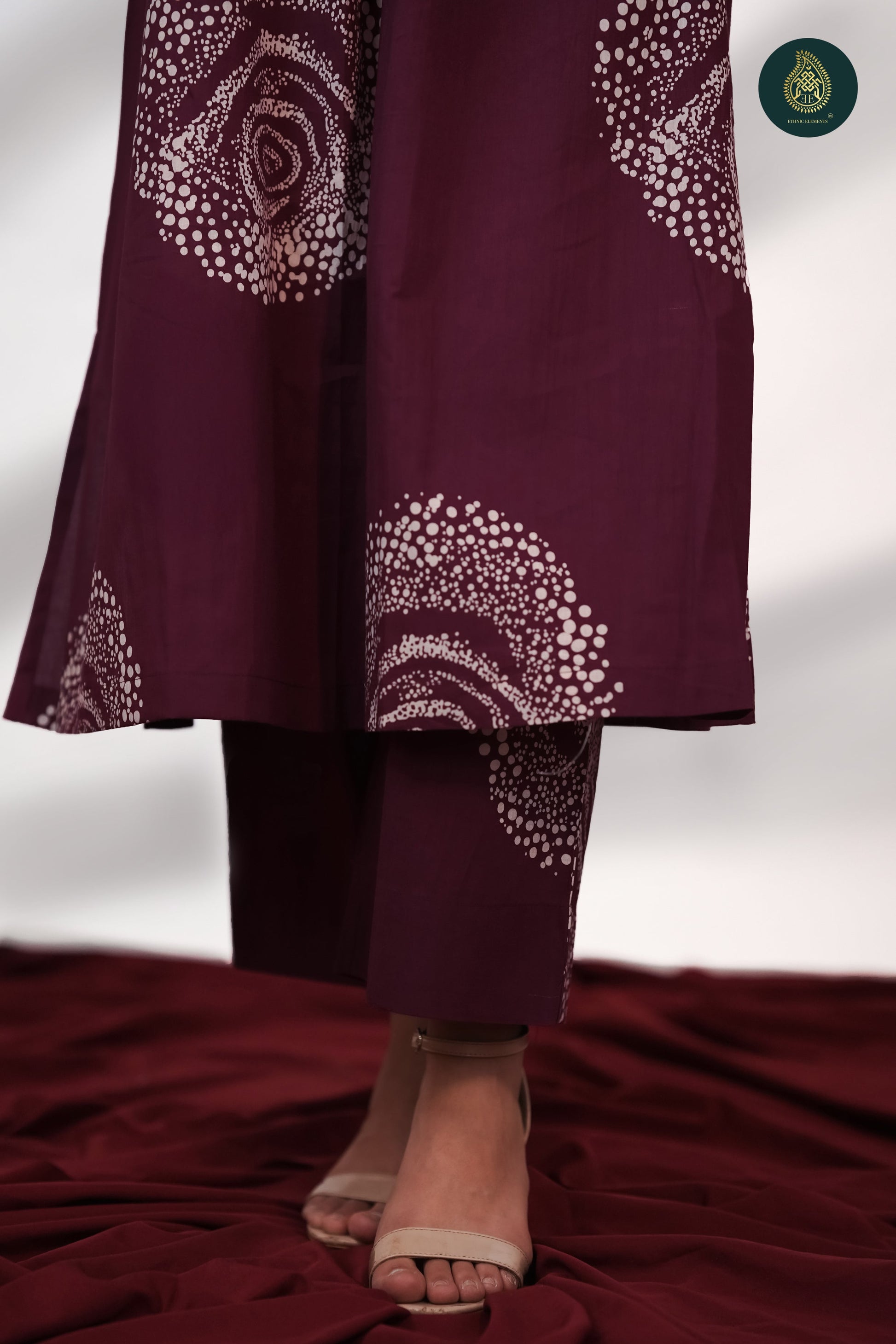 Redwine - Abstract Printed 2Pc Stitched Suit Set