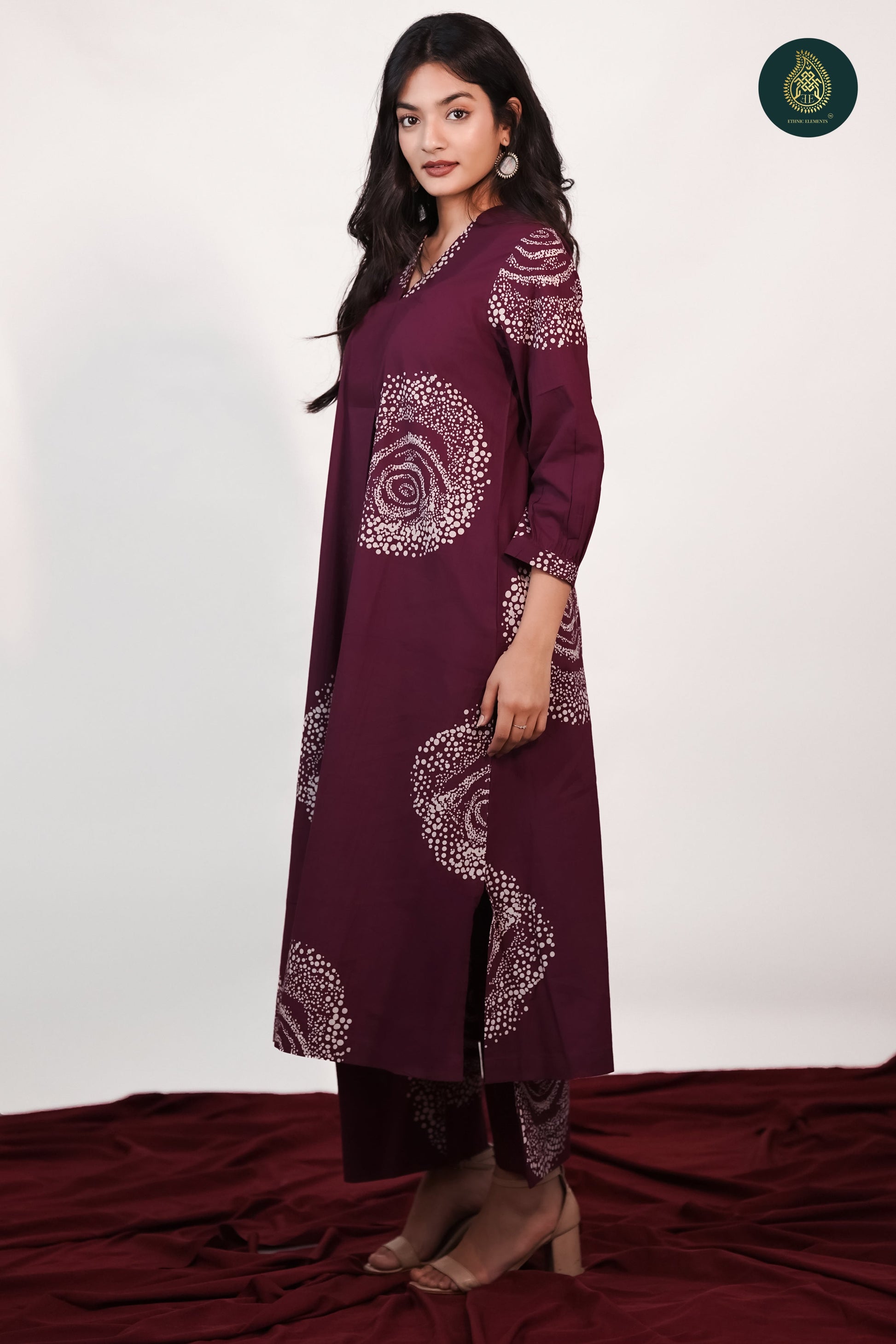 Redwine - Abstract Printed 2Pc Stitched Suit Set