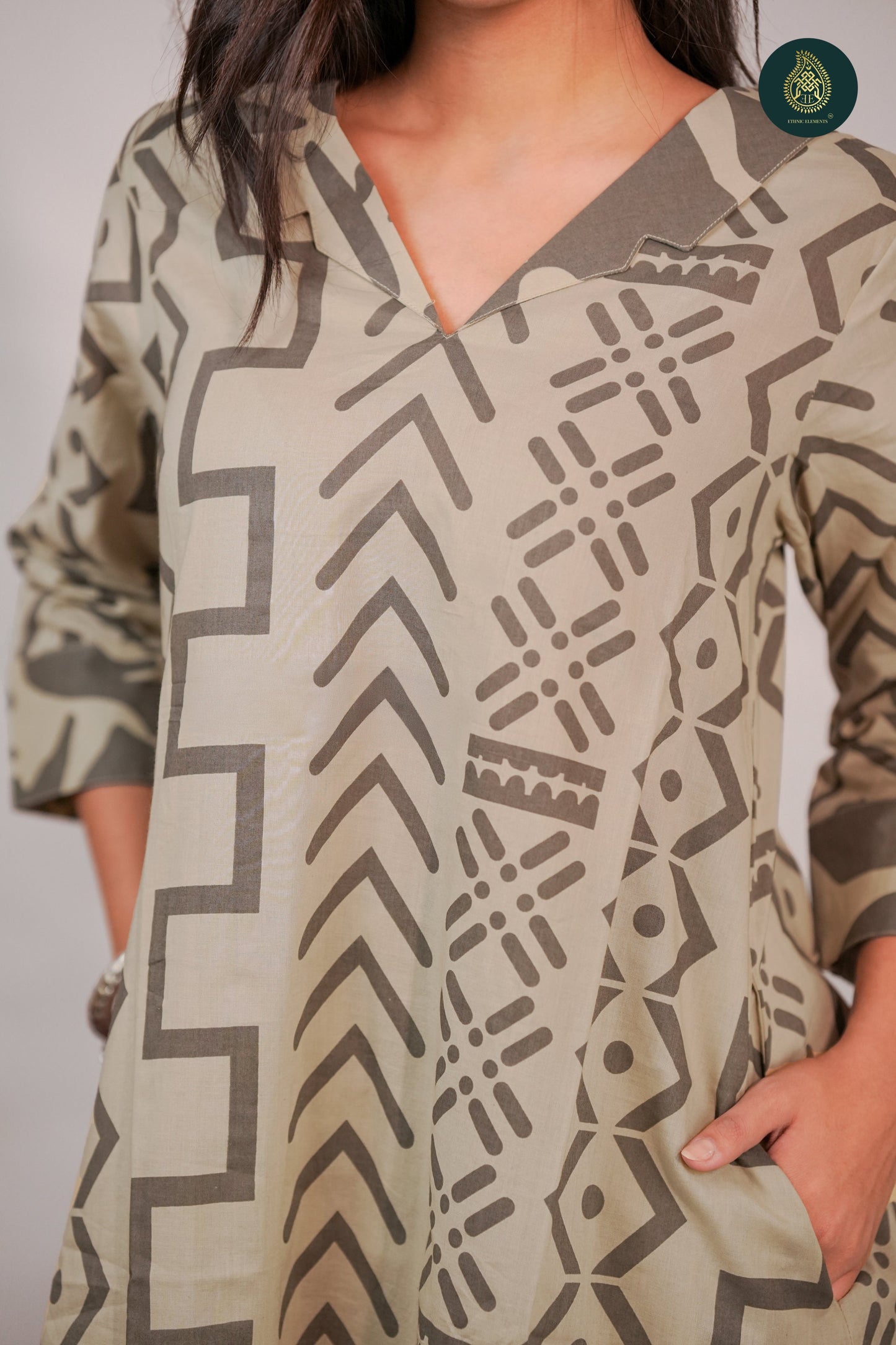 Geomat - Abstract Printed Cotton 2Pc Stitched Suit Set