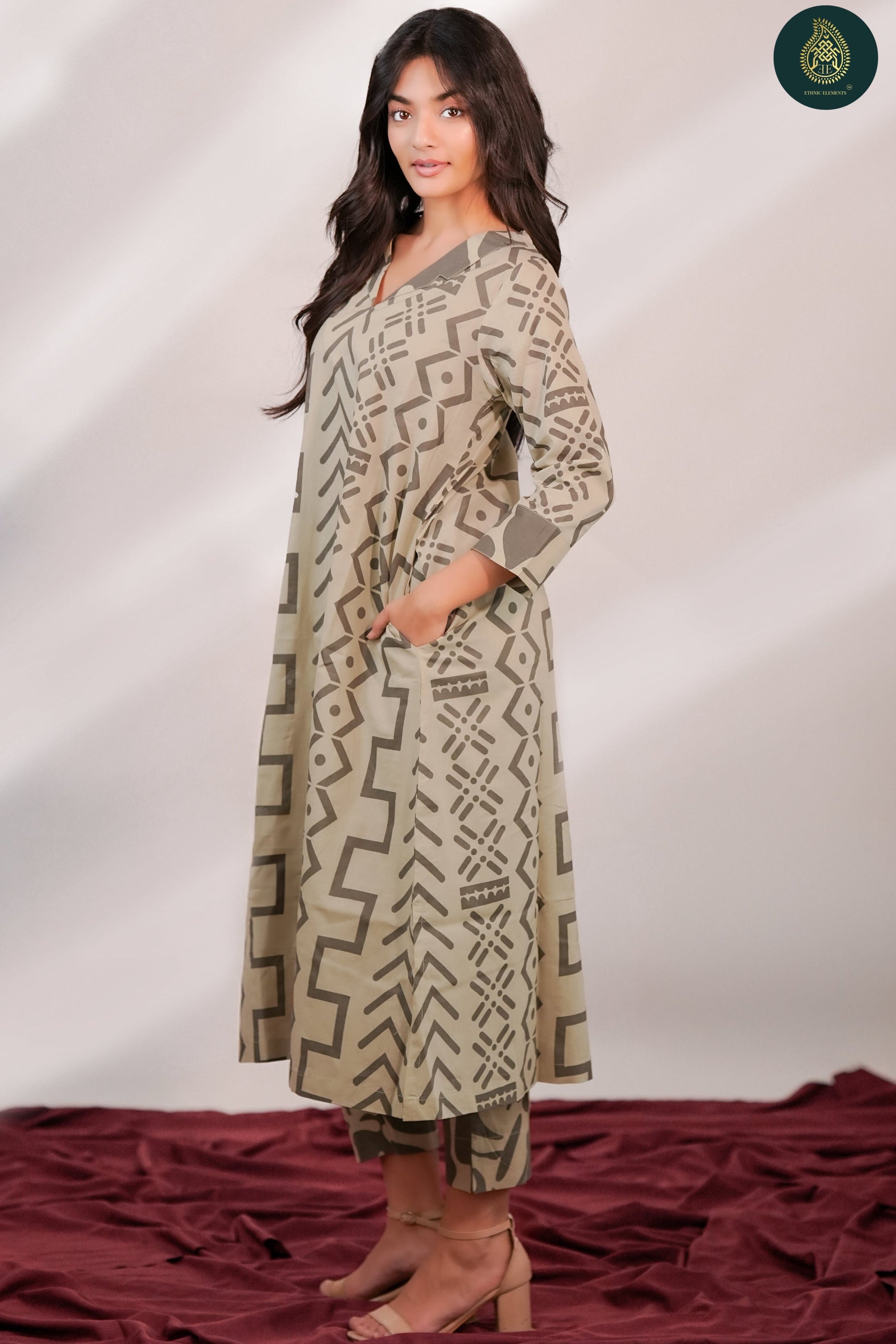 Geomat - Abstract Printed Cotton 2Pc Stitched Suit Set