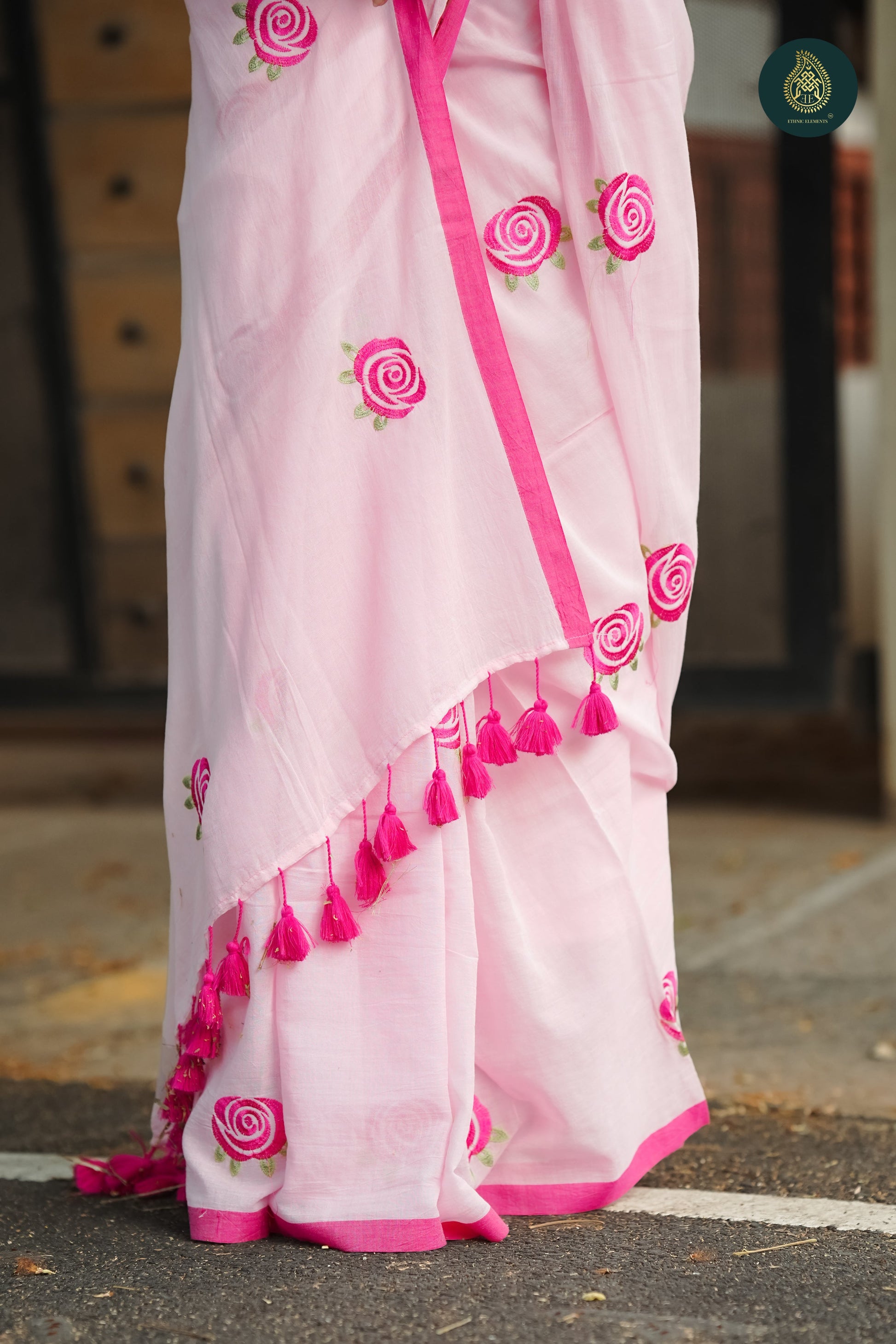 Roseday Embroidered Mul Cotton Saree