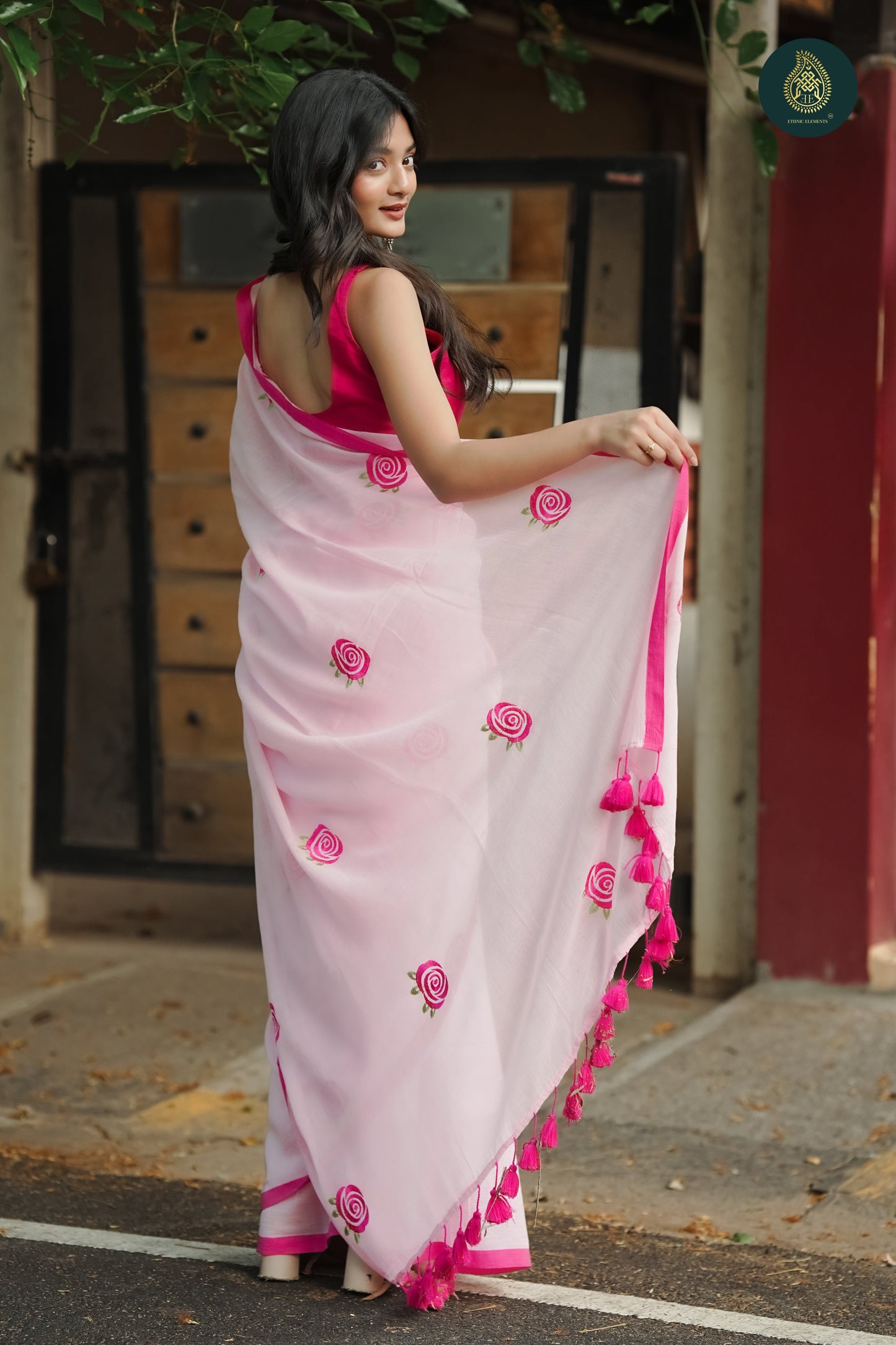 Roseday Embroidered Mul Cotton Saree