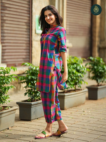 Multicolour Madras check handloom Kurta & Afghani Stitched Salwar Set For Women