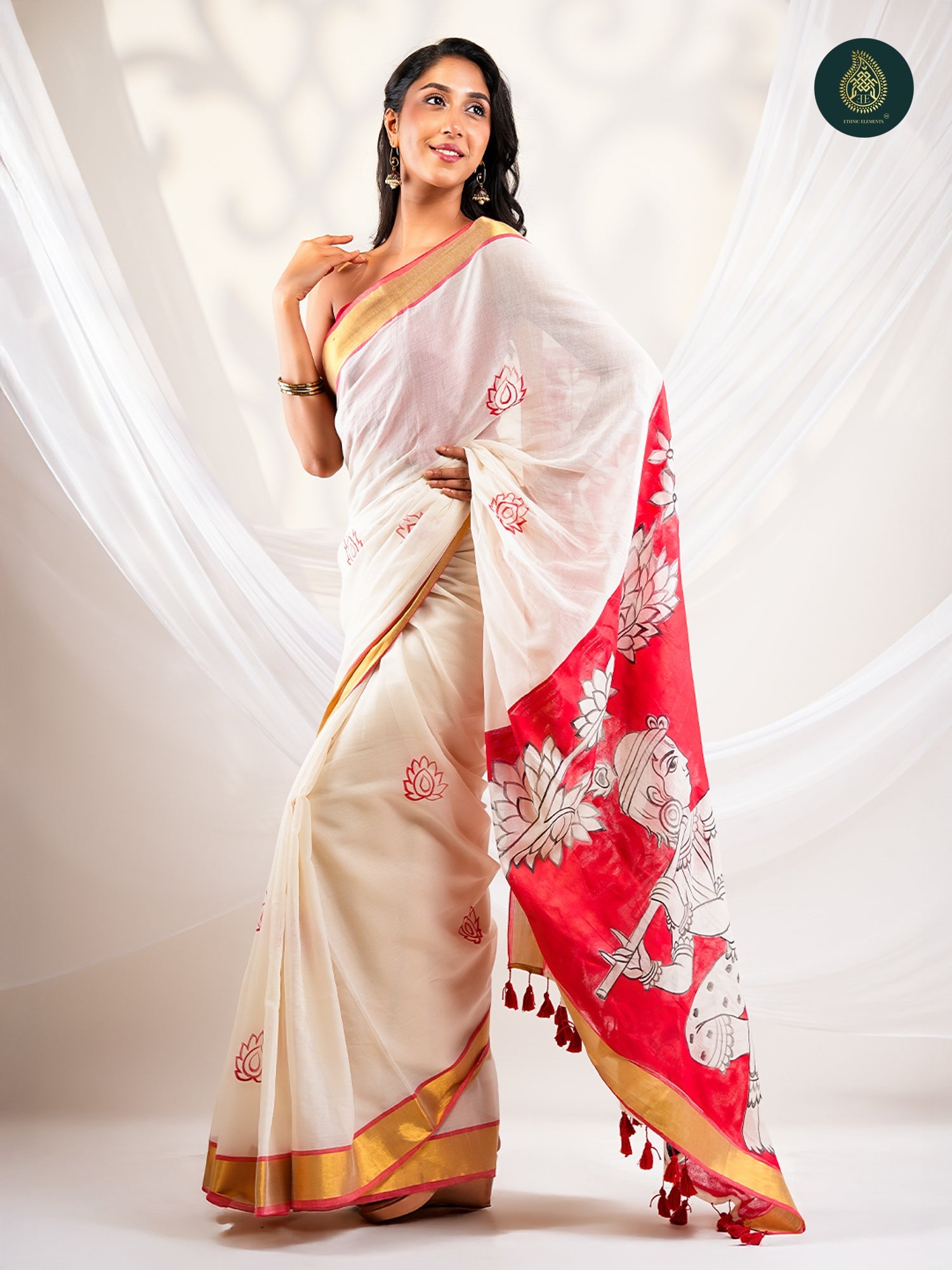 Ivory Mul Cotton Kasavu Saree with Handpainted Pattachitra Pallu