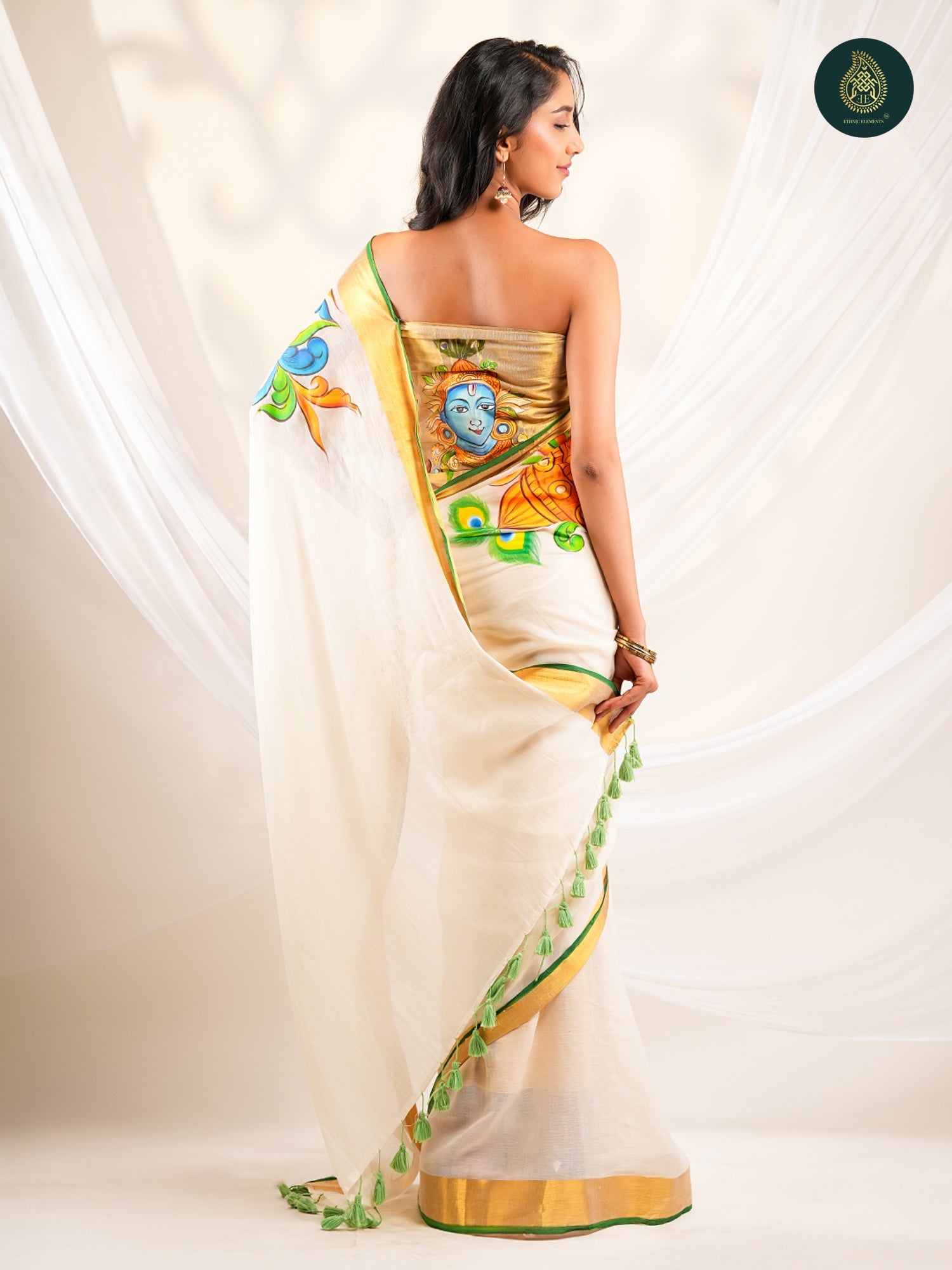 Ivory Mul Cotton Saree with Hand-Painted Border & Pallu