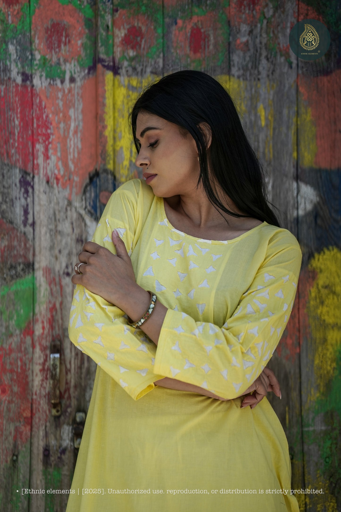 Stitched 2Pc Applique Suit Set - Meher Butter Cream